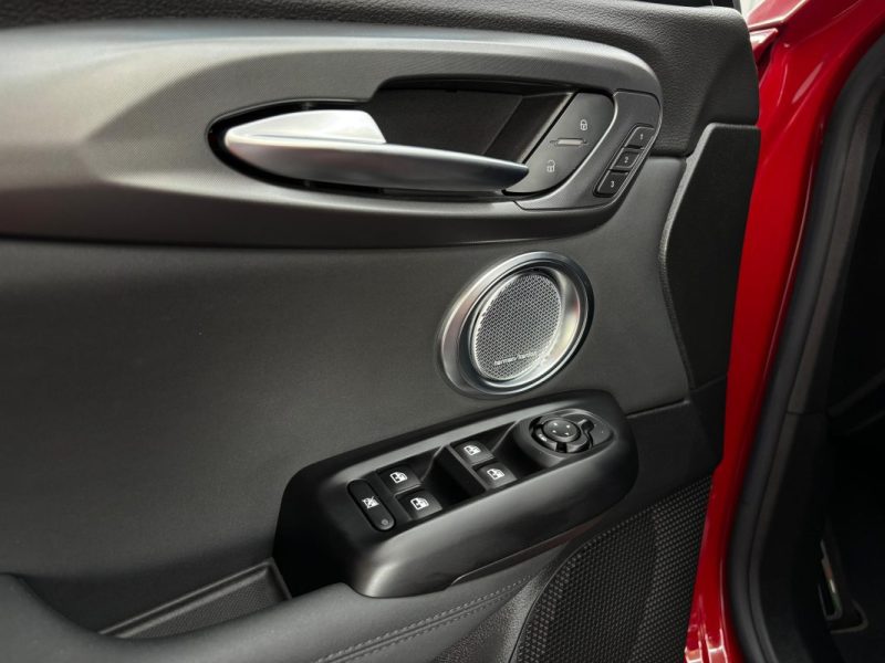 ALFA ROMEO TONALE SPECIALE 1.5T HYBRID 160 TI TCT 2024