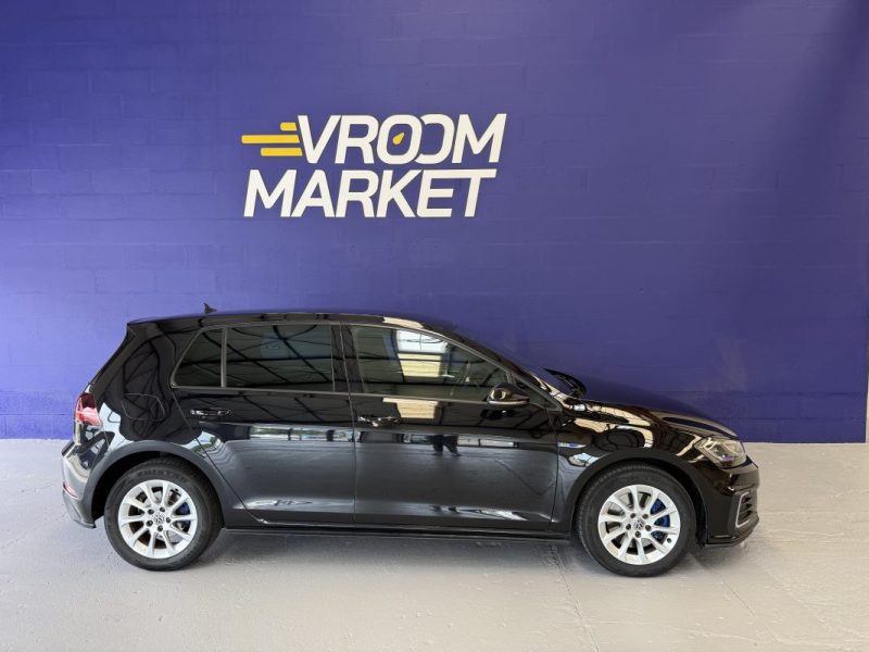 Volkswagen Golf 7.5 GTE 1.4 TSI 204CH DSG6 - Historique d'entretien - CarPlay - Virtual Cockpit