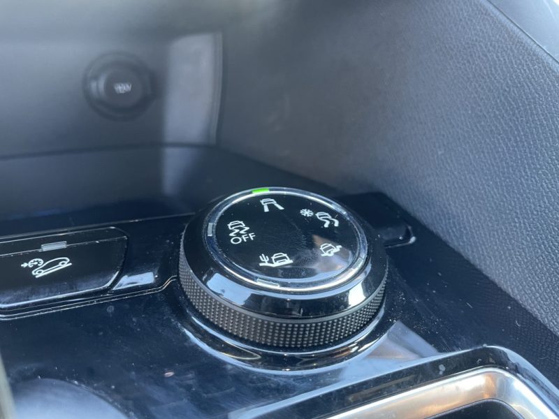 PEUGEOT 3008 1.5 BlueHDI 130CH EAT8 GT Line / CarPlay - Caméra De Recul - Line Assist