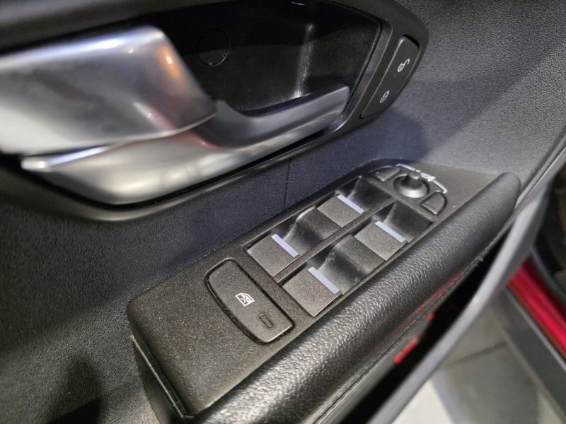 LAND ROVER RANGE ROVER EVOQUE 2.2 TD4 150CH PURE BVA / DISTRI OK 