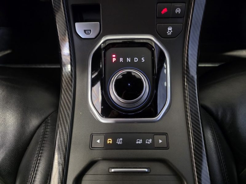 LAND ROVER RANGE ROVER EVOQUE 2.2 TD4 150CH PURE BVA / DISTRI OK 