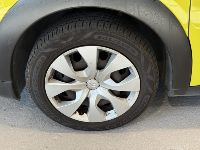 Citroën C4 Cactus 1.2 82ch Feel - Disques et plaquettes neufs - Pneus AV neufs