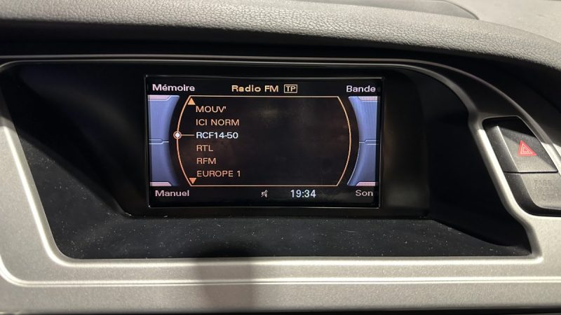 Audi A4 B8 1.8 TFSI 120ch Attraction Multitronic