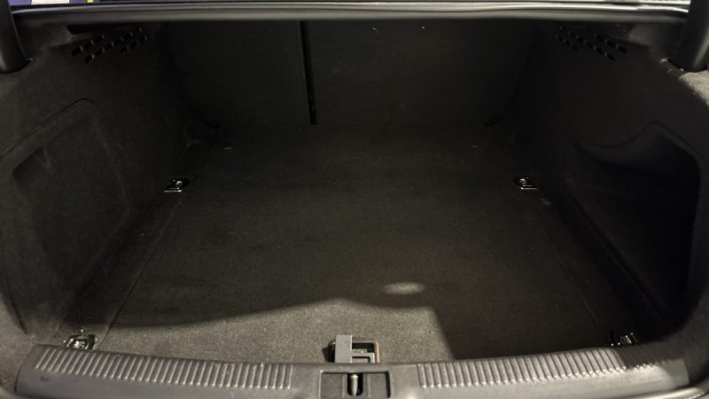 Audi A4 B8 1.8 TFSI 120ch Attraction Multitronic