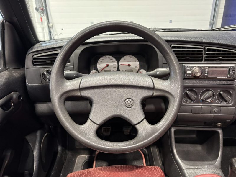 Volkswagen Golf 3 1.8 75ch Coast - Distribution faite - Dossier de factures