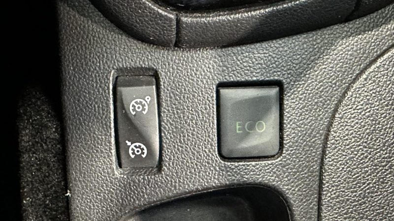 Renault Clio 4 0.9 TCe 90ch Génération - Flexfuel