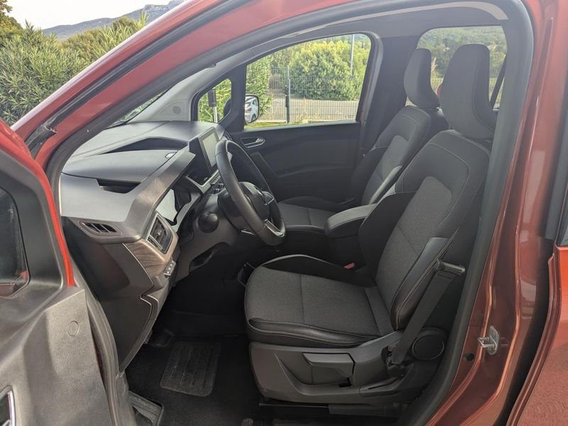 Renault Kangoo 1.5 Blue dCi - 115 BV EDC III COMBI Techno