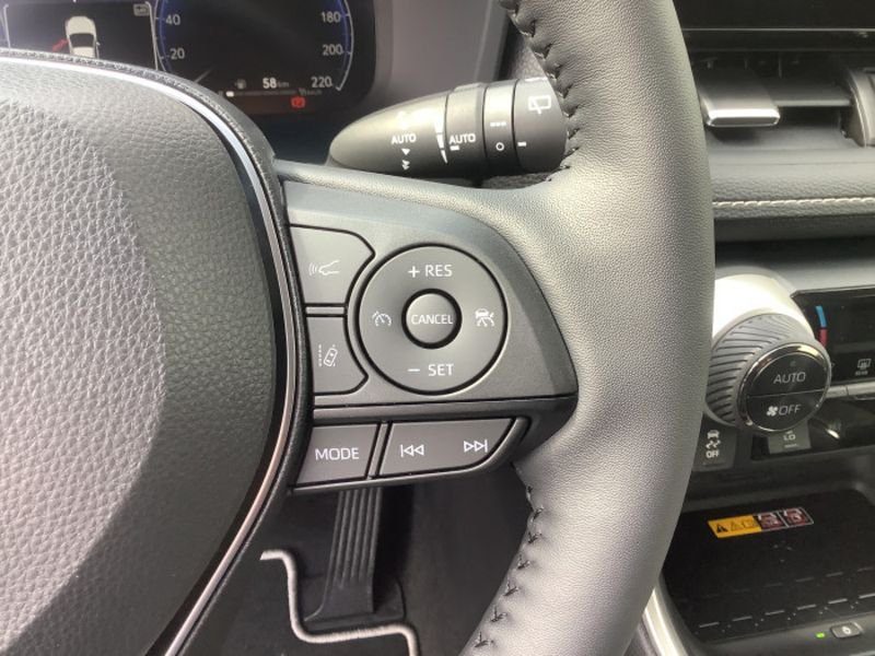 Toyota RAV4 HYBRIDE MY23 218 ch 2WD Dynamic