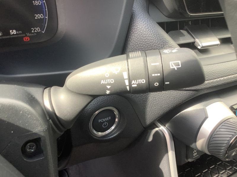 Toyota RAV4 HYBRIDE MY23 218 ch 2WD Dynamic