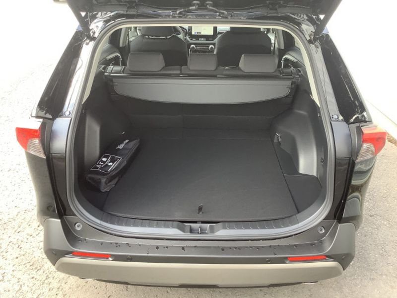 Toyota RAV4 HYBRIDE MY23 218 ch 2WD Dynamic