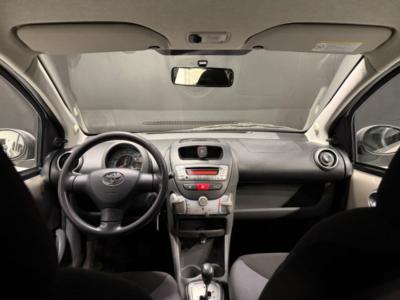 TOYOTA AYGO 1.0 68CV AUTOMATIQUE 2008