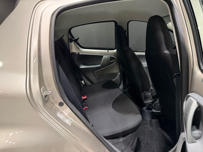 TOYOTA AYGO 1.0 68CV AUTOMATIQUE 2008