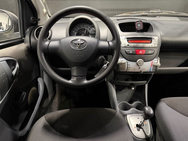 TOYOTA AYGO 1.0 68CV AUTOMATIQUE 2008