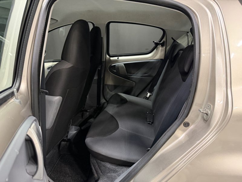 TOYOTA AYGO 1.0 68CV AUTOMATIQUE 2008