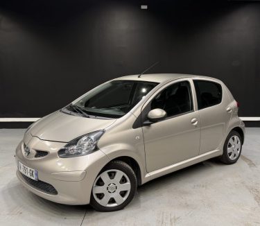 TOYOTA AYGO 1.0 68CV AUTOMATIQUE 2008