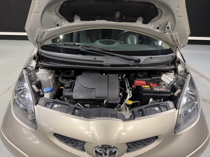 TOYOTA AYGO 1.0 68CV AUTOMATIQUE 2008