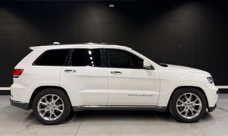 JEEP GRAND CHEROKEE SUMMIT 2014