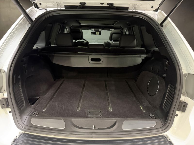 JEEP GRAND CHEROKEE SUMMIT 2014