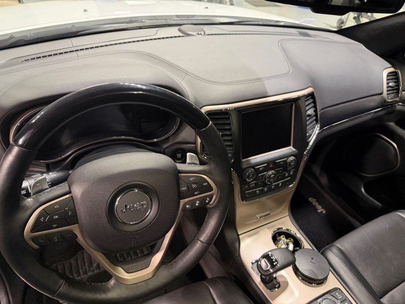 JEEP GRAND CHEROKEE SUMMIT 2014