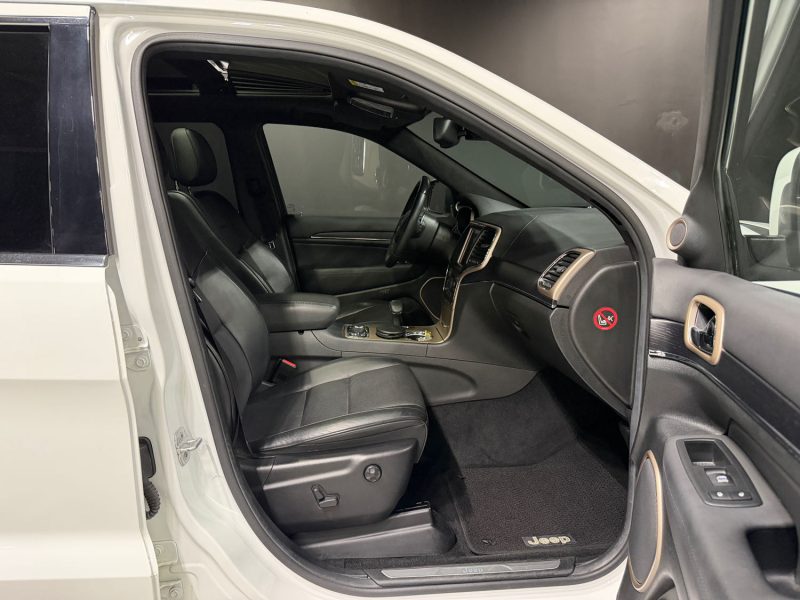 JEEP GRAND CHEROKEE SUMMIT 2014