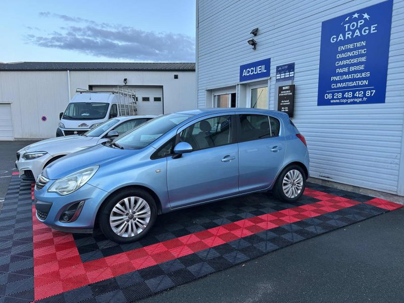 OPEL CORSA 1.2 TWINPORT GRAPHITE 5P 