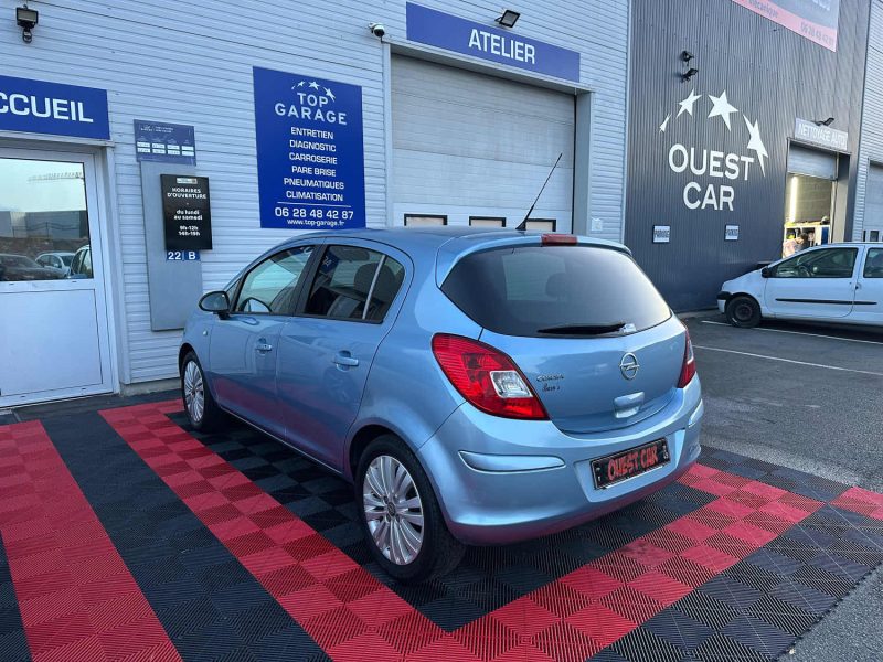 OPEL CORSA 1.2 TWINPORT GRAPHITE 5P 