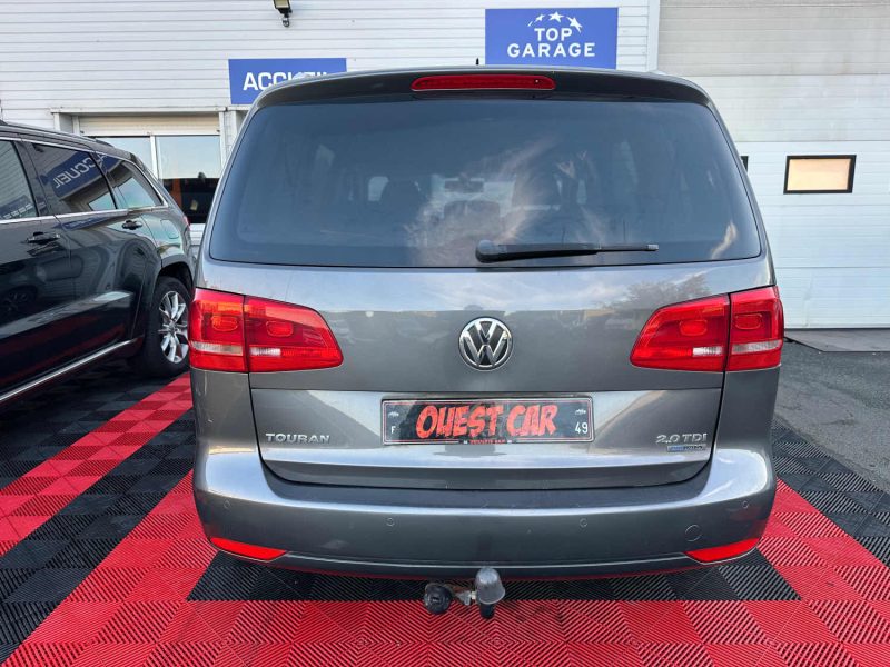 VOLKSWAGEN 7 PLACES TOURAN 2.0 TDI 140CH BLUEMOTION TECHNOLOGY  2011