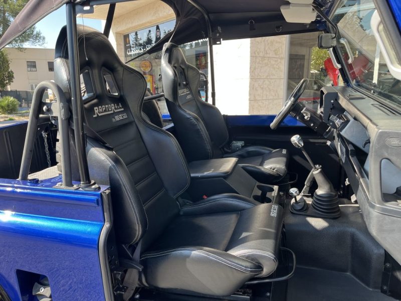 LAND ROVER Defender 90 2,5L SW TD 4X4  1987