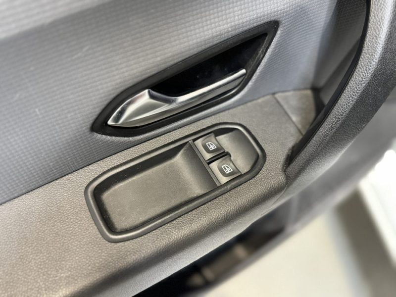 RENAULT EXPRESS VAN 1.3 TCE 100CH ESSENTIEL - CLIMATISATION