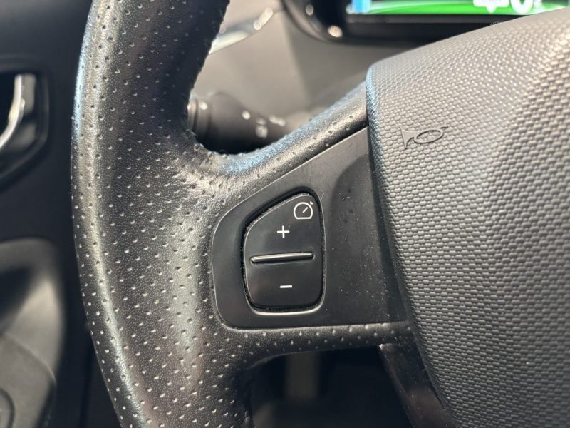 Renault Zoe R90 90ch Business - SOH 88% - Entretien à jour