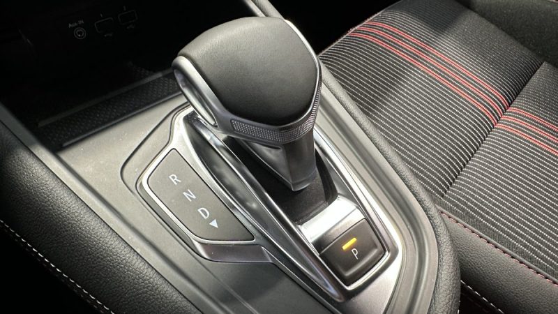 Renault Captur 1.3 TCe Mild Hybrid 140ch RS-Line - Volant chauffant