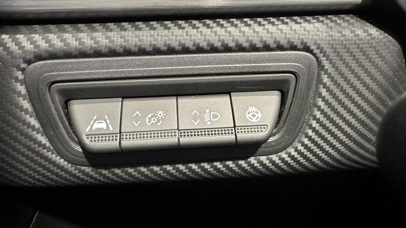 Renault Captur 1.3 TCe Mild Hybrid 140ch RS-Line - Volant chauffant