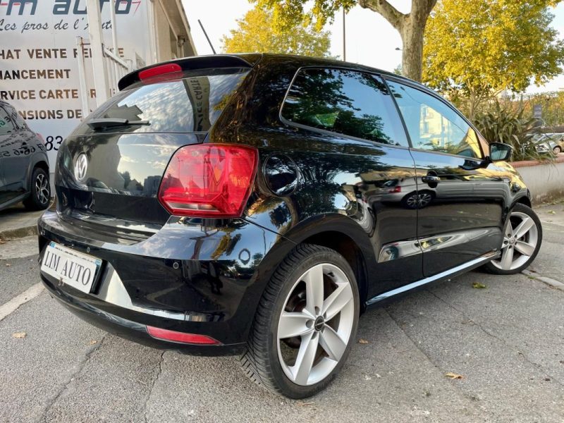 VOLKSWAGEN POLO V 1.4 TDI 105CH SPORTLINE 3P 