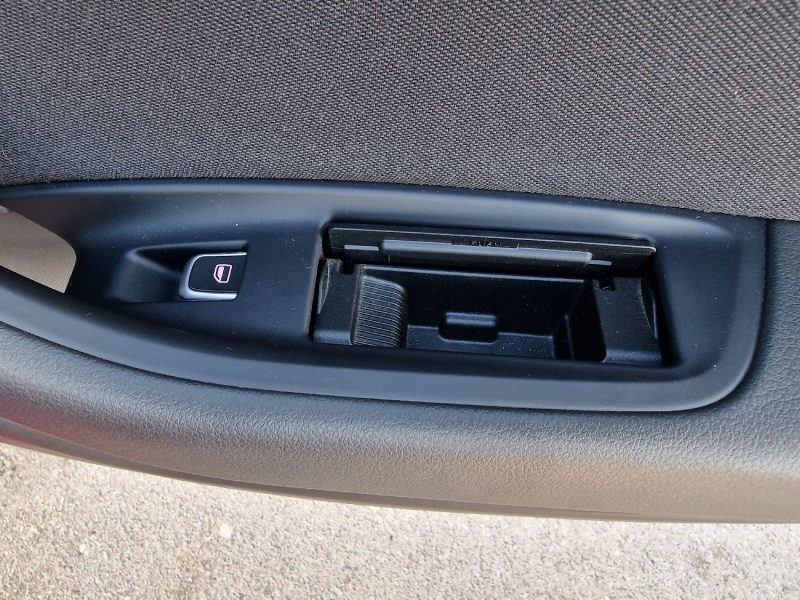 AUDI A6 LIMOUSINE 2.0 TDI 150CH ULTRA AMBIENTE 2015