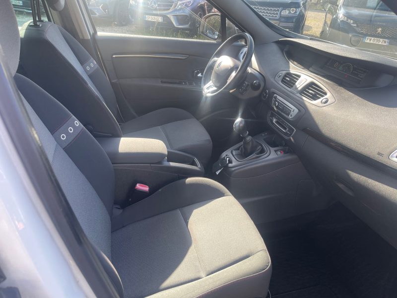 RENAULT MEGANE SCENIC 1.5 DCI 110CH DYNAMIQUE 204MKM