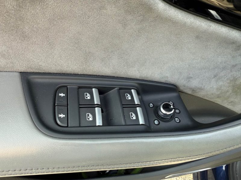 Audi Q7 60 TFSI e 456ch Competition quattro Tiptronic 5 places 153MKM