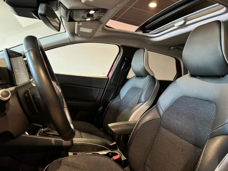 RENAULT CAPTUR 1.3 TCE 130 INTENS EDC / 1ERE MAIN / ENTRETIEN RENAULT 2019