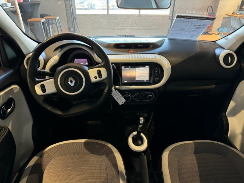 RENAULT TWINGO E-TECH ELECTRIC EQUILIBRE R80 ACHAT INTÉGRAL 2022