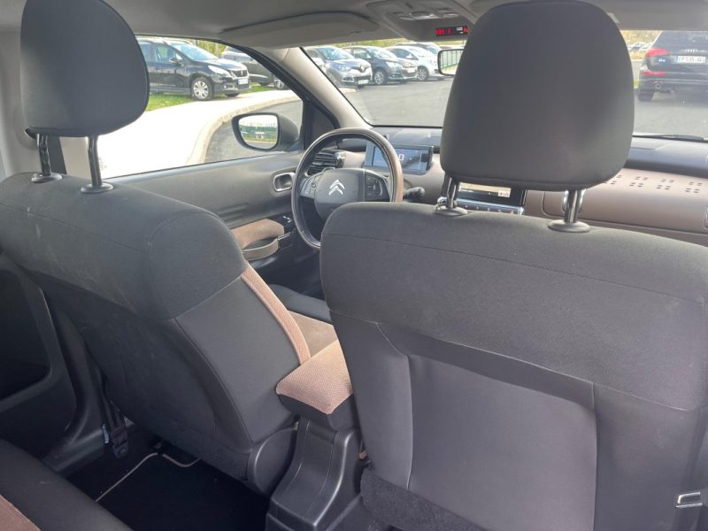 CITROEN C4 CACTUS 1.6 E-HDI 92 SHINE ETG6 - GARANTIE