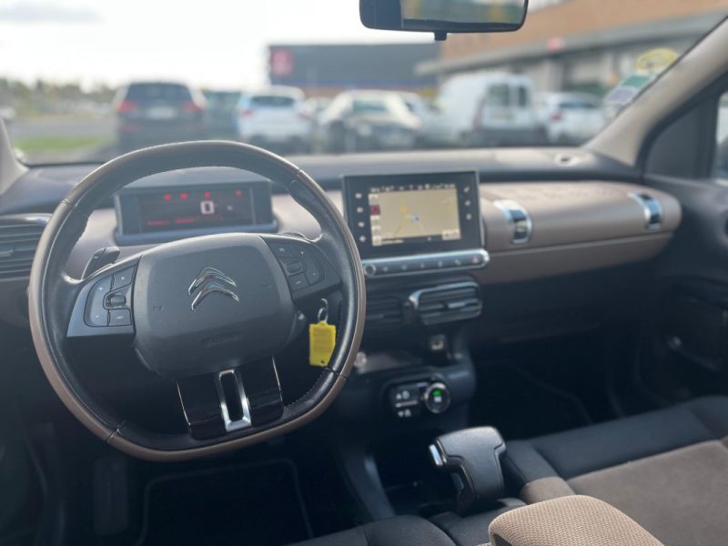 CITROEN C4 CACTUS 1.6 E-HDI 92 SHINE ETG6 - GARANTIE