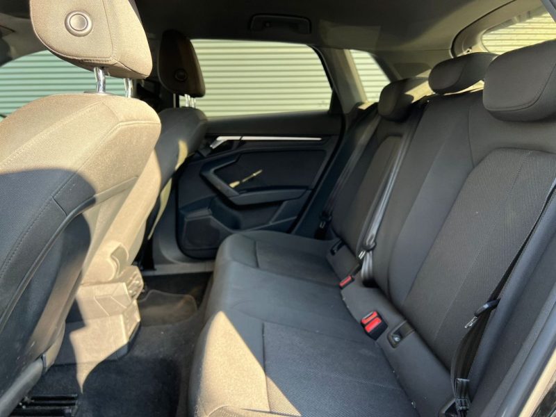 AUDI A3 SPORTBACK 35 TDI 150CH S TRONIC 7 CAMERA DE RECUL / SUIVI COMPLET 