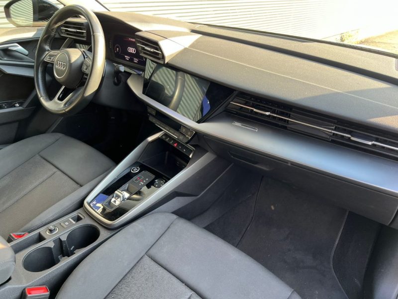 AUDI A3 SPORTBACK 35 TDI 150CH S TRONIC 7 CAMERA DE RECUL / SUIVI COMPLET 