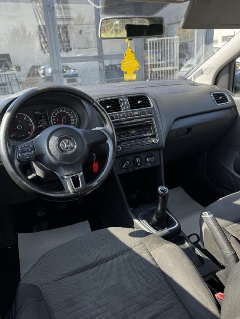 VOLKSWAGEN POLO 1.6 TDI 90CH FAP CONFORTLINE 5P 