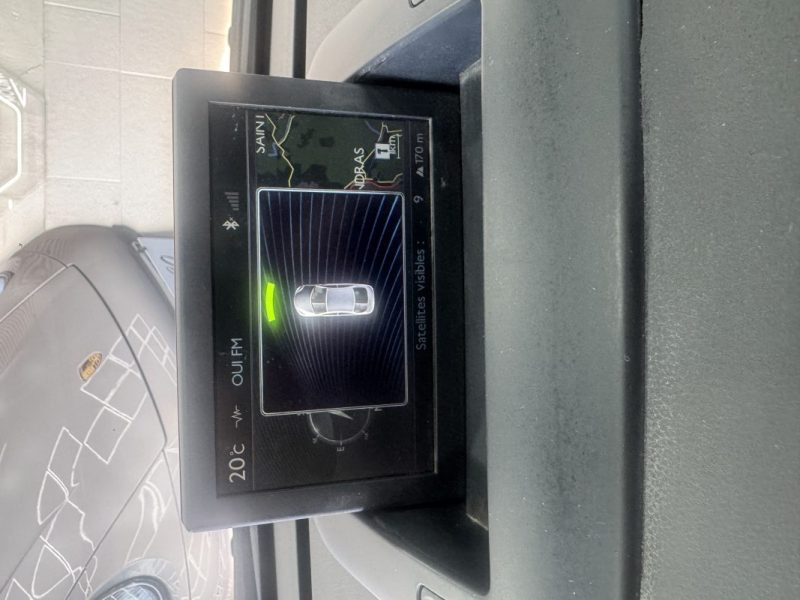 PEUGEOT 5008 1.6 HDI 115 ALLURE 2015