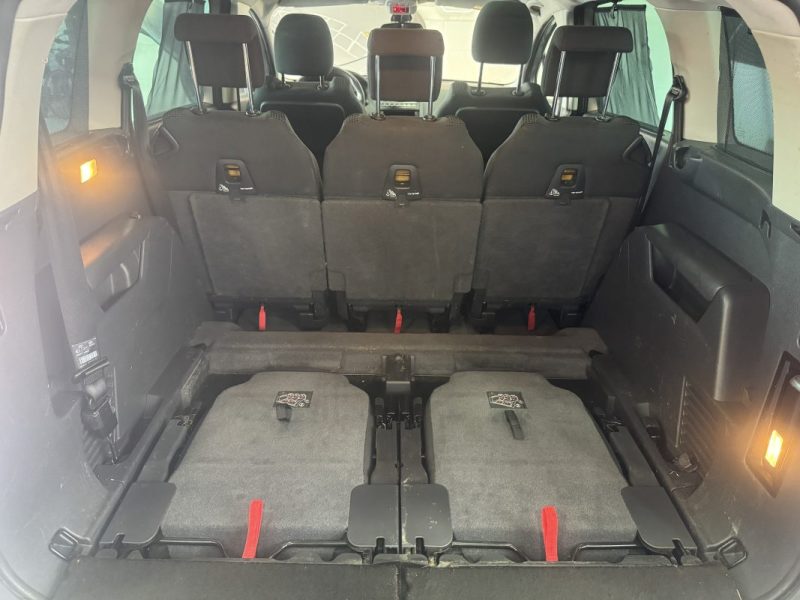 PEUGEOT 5008 1.6 HDI 115 ALLURE 2015