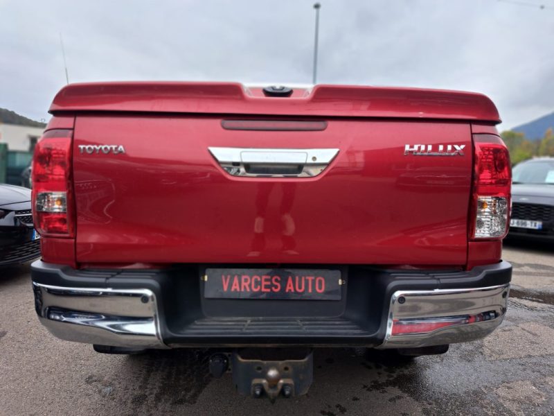 TOYOTA HILUX DOUBLE CABINE  2.4 D-4D 150CV LEGENDE BVA 4X4 COUVRE BENNE  2017