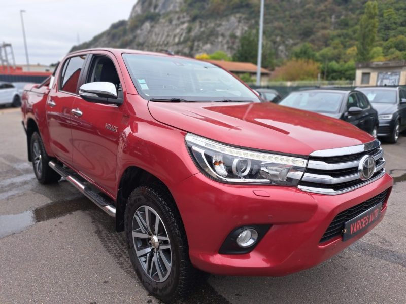 TOYOTA HILUX DOUBLE CABINE  2.4 D-4D 150CV LEGENDE BVA 4X4 COUVRE BENNE  2017