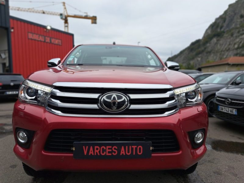 TOYOTA HILUX DOUBLE CABINE  2.4 D-4D 150CV LEGENDE BVA 4X4 COUVRE BENNE  2017