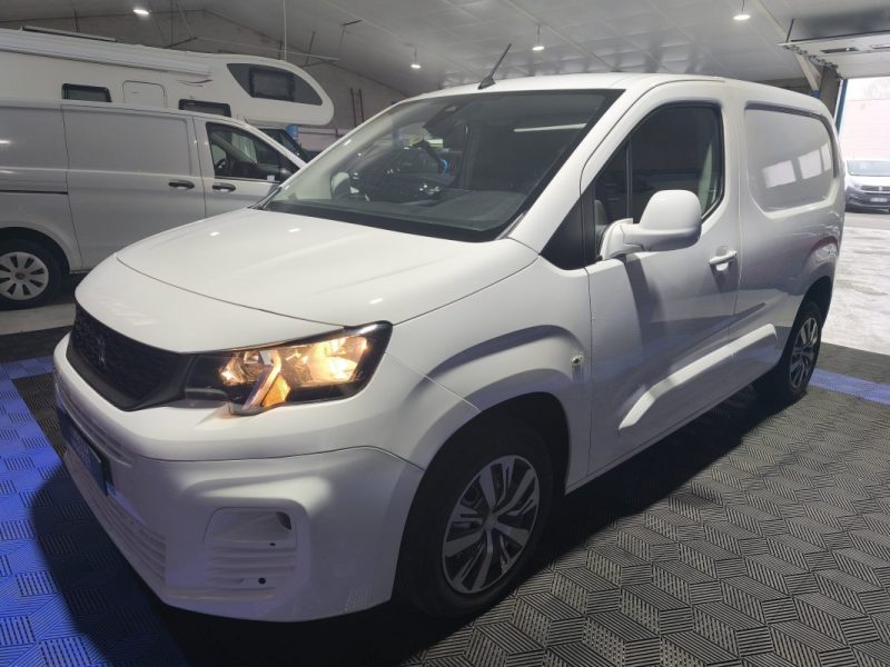 PEUGEOT PEUGEOT PARTNER 1.5 BLUEHDI 130 CV - BOITE AUTOMATIQUE EAT 8 - HISTORIQUE D\'ENTRETIEN - 1.5 BLUEHDI 130 CV  S&S PREMIUM EAT8 , ENTRETIEN OK , CAMERA DE RECUL , BVA 2021