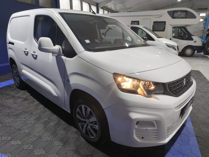 PEUGEOT PEUGEOT PARTNER 1.5 BLUEHDI 130 CV - BOITE AUTOMATIQUE EAT 8 - HISTORIQUE D\'ENTRETIEN - 1.5 BLUEHDI 130 CV  S&S PREMIUM EAT8 , ENTRETIEN OK , CAMERA DE RECUL , BVA 2021